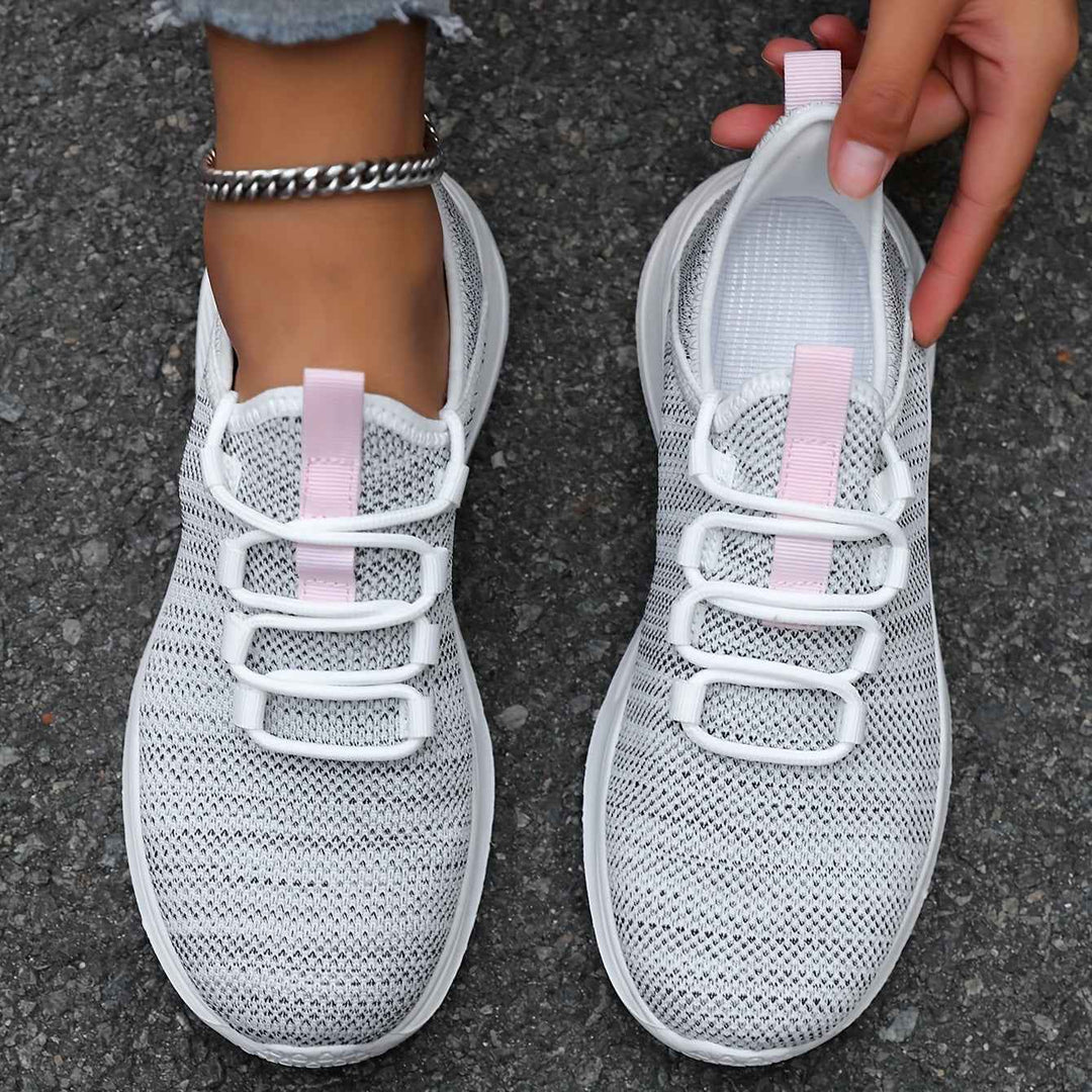 Sneakers ultraleggere e traspiranti