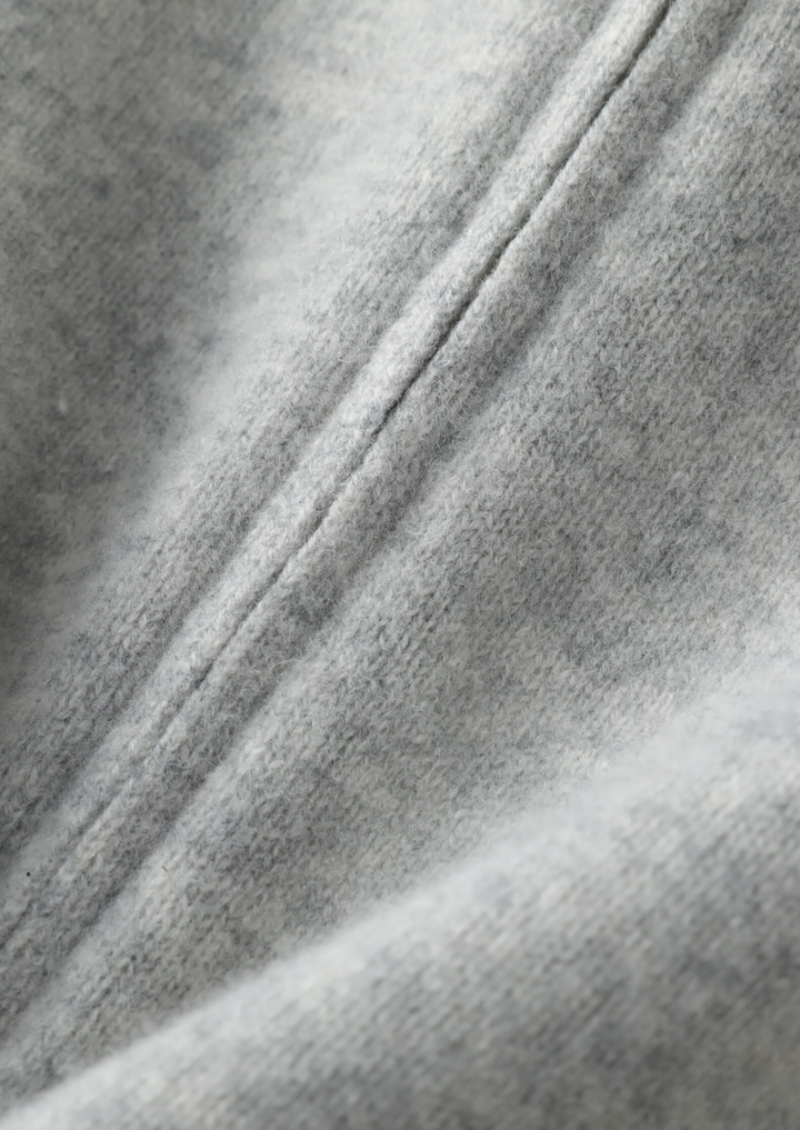 Set Luzzo in pura lana merino extra fine grigio chiaro