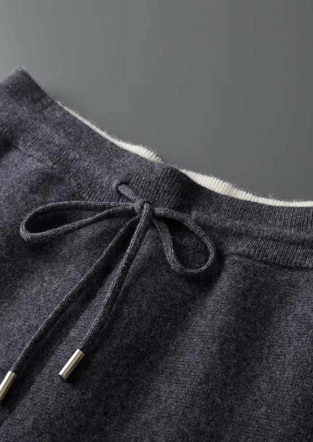 Set Damien in pura lana merino extra-fine grigio scuro