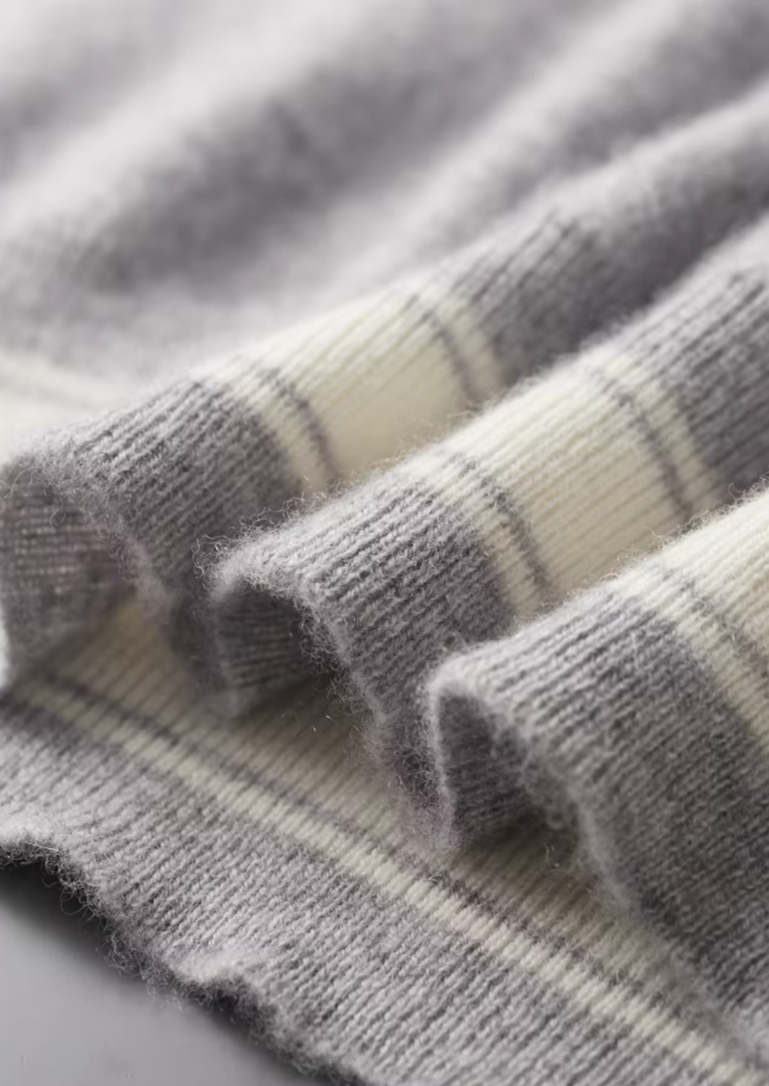 Set da Tempo Libero in Cashmere Premium Grigio Chiaro Vienna