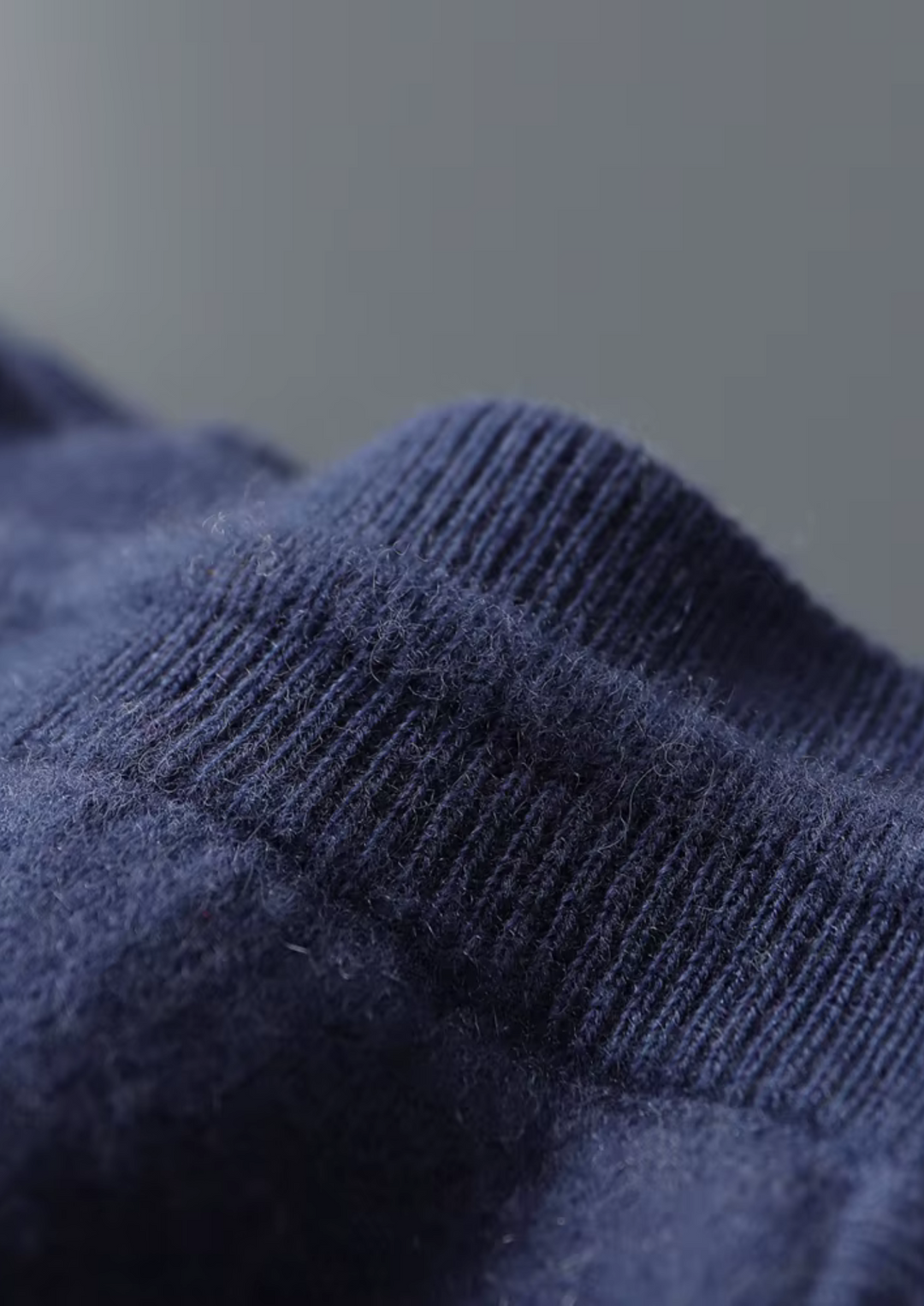Set da tempo libero in cashmere premium blu navy Milano