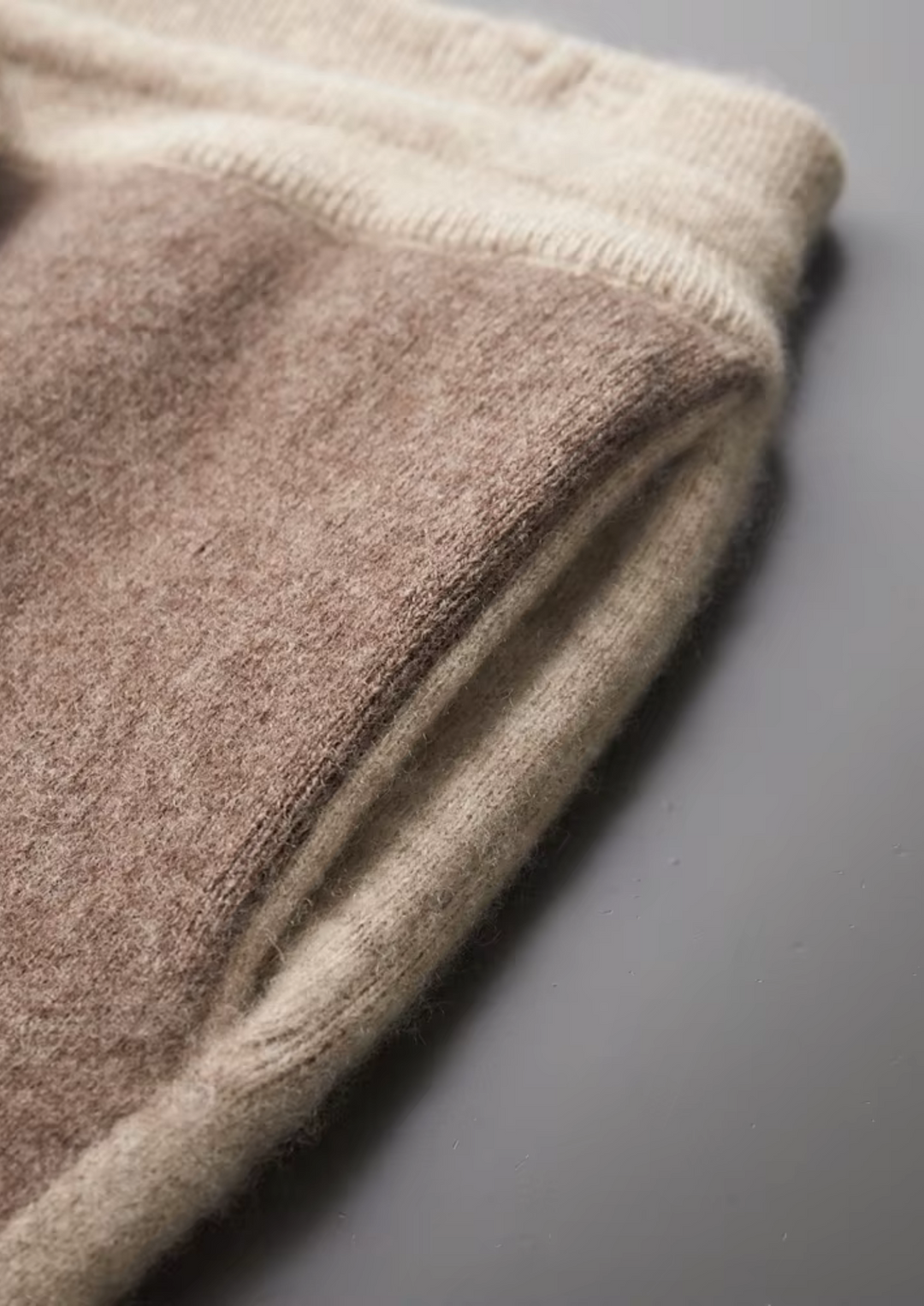Set Leisure in Cashmere Premium Sand Torino