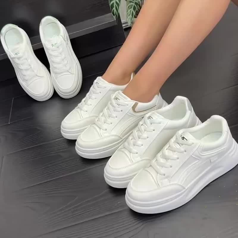 Sneakers bianche chic con comfort leggero