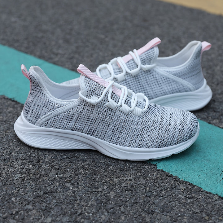 Sneakers ultraleggere e traspiranti