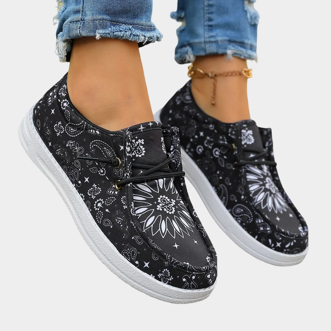 Scarpe Leggere e Ultra Confortevoli Hadeline Nero e Bianco – Bottega Moretti