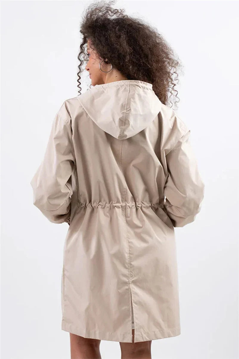 Oversized water-resistant windbreaker