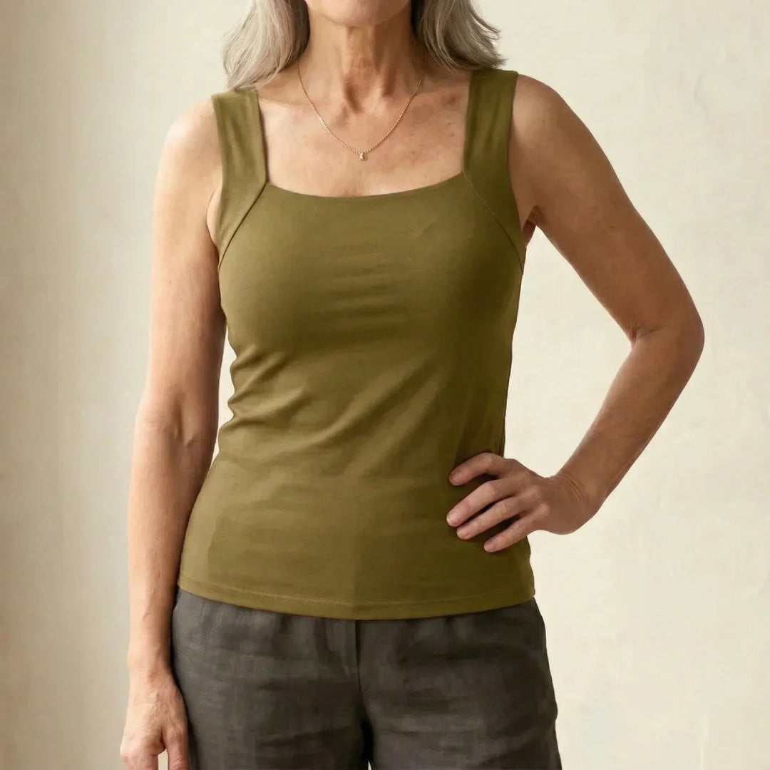 Women's fitted knit built-in bra tank top with square-neck