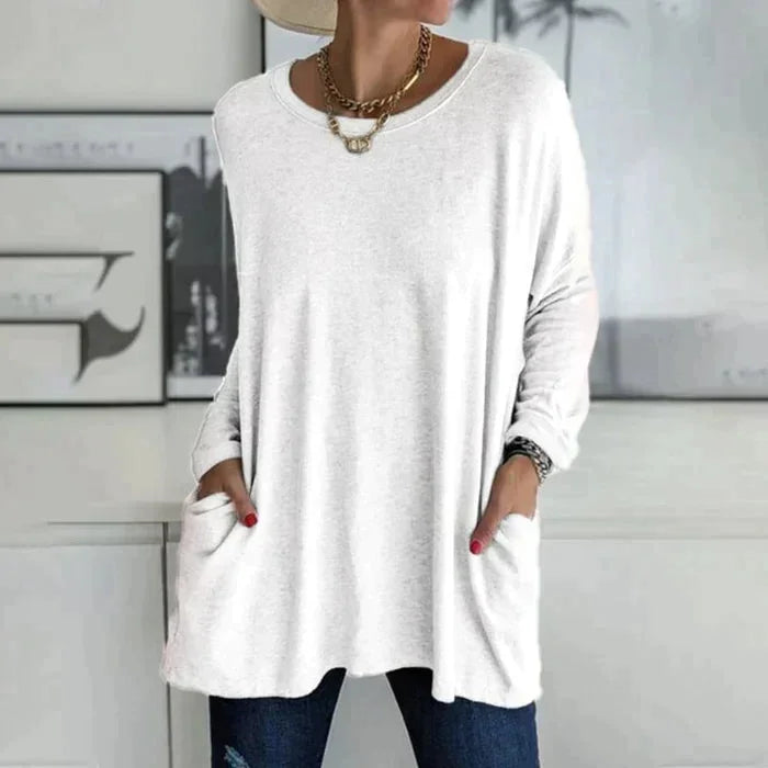 Women's oversized long sleeve tunic top with round neck and pockets