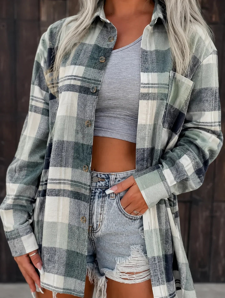 Women's oversized plaid flannel long-sleeve button-down shirt with chest pockets