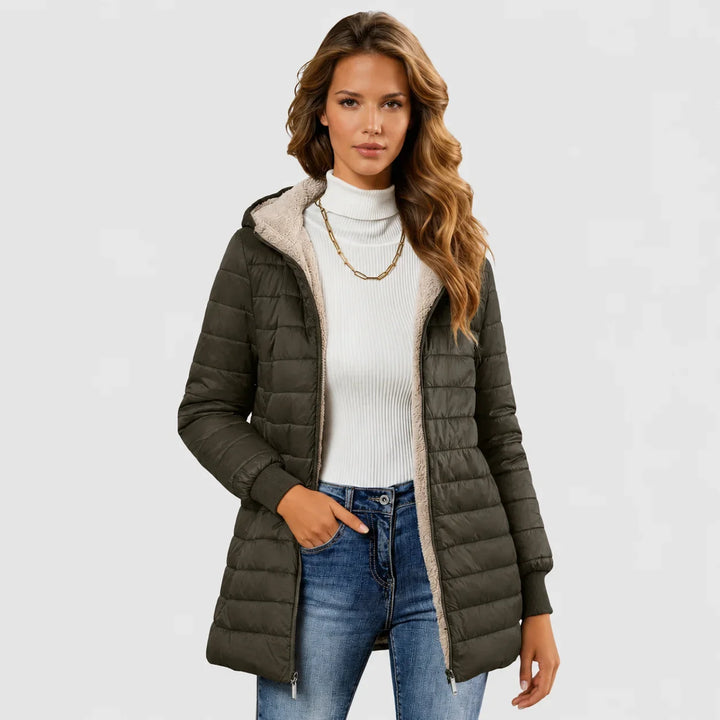 Women's sherpa-lined puffer jacket with hood and ribbed cuffs