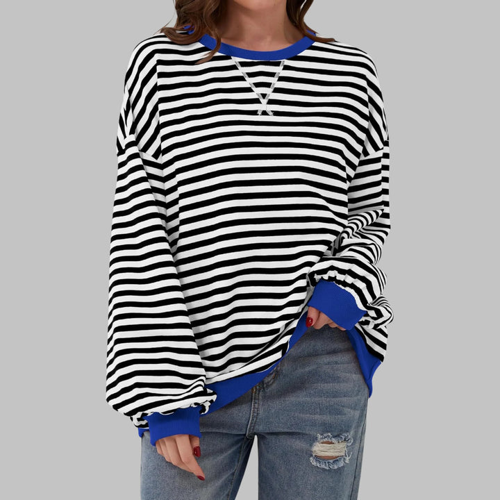Women's striped oversized long-sleeve tee shirt style sweatshirt with crewneck