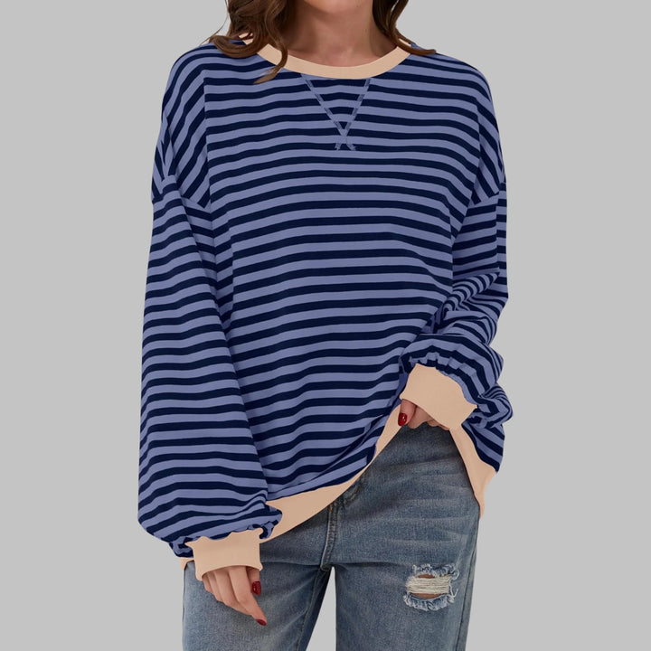 Women's striped oversized long-sleeve tee shirt style sweatshirt with crewneck