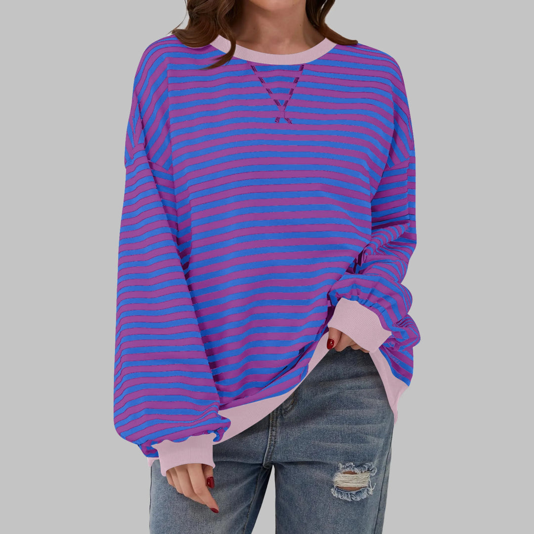 Women's striped oversized long-sleeve tee shirt style sweatshirt with crewneck