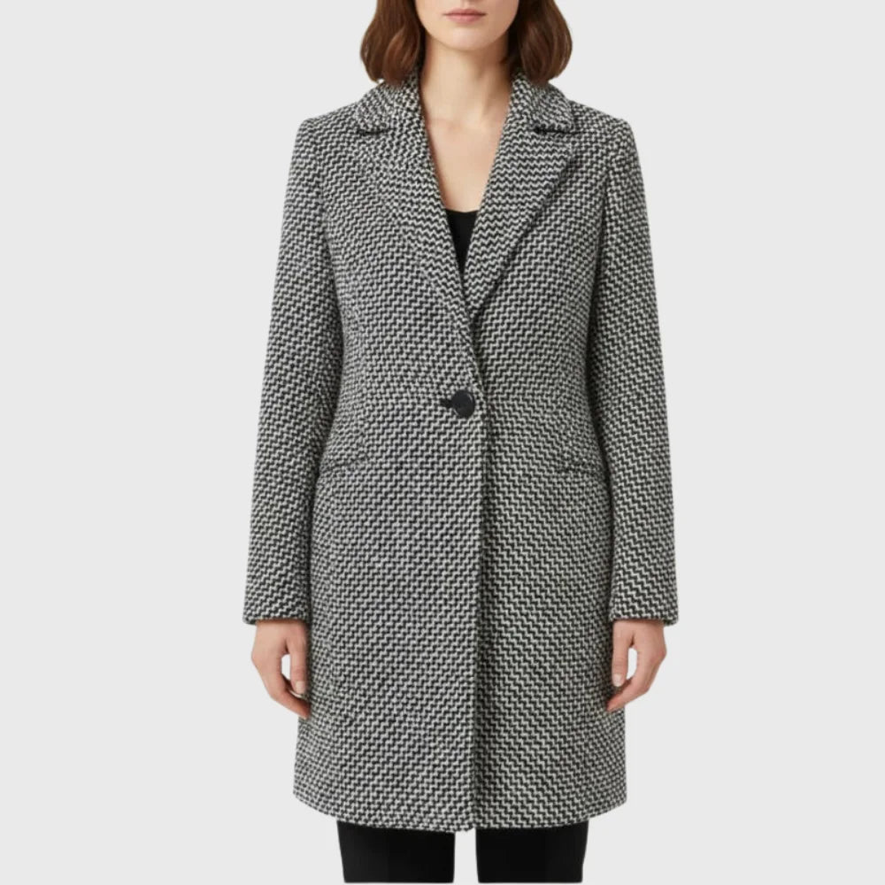 Women's warm winter houndstooth mid-length wool coat with quilted lining