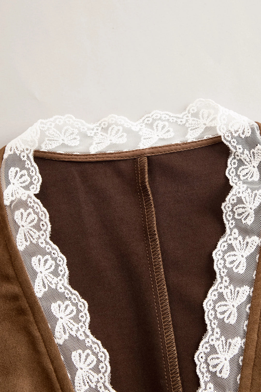 Women's western lace long sleeve blouse with high-neck collar and ruffled cuffs